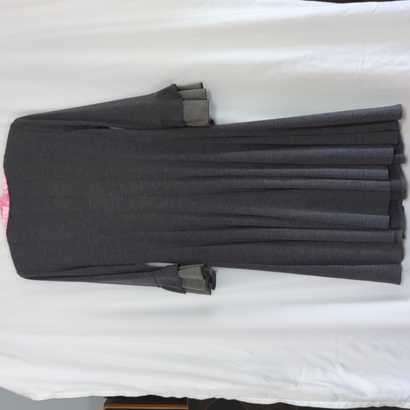 Chris McLaughlin Grey Ruffle Dress - Picture 8 of 8